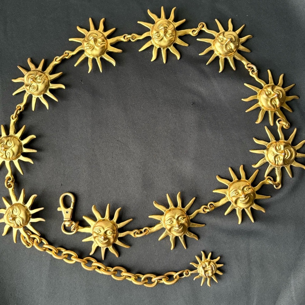 Vintage Gold Sun Chain Belt